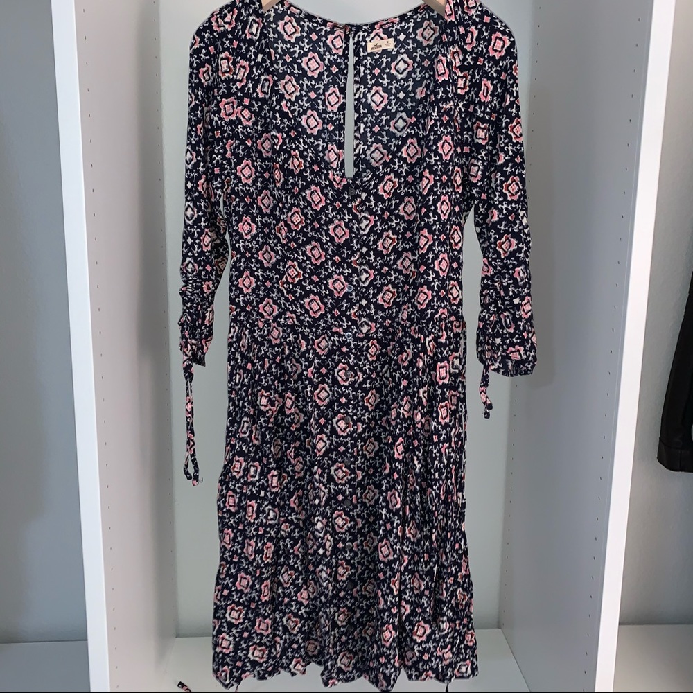 Cute Hollister Dress